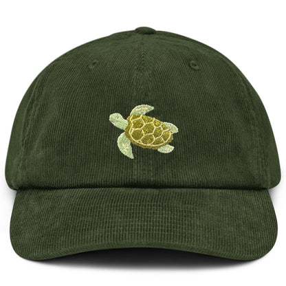 Schildkröte Cap Cord in Olivgrün von Heytoki