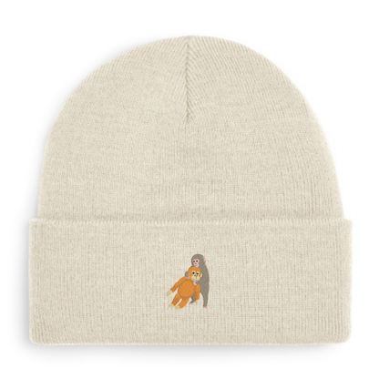Heytoki Beanie aus Bio-Baumwolle in Almond mit gesticktem Affenmotiv