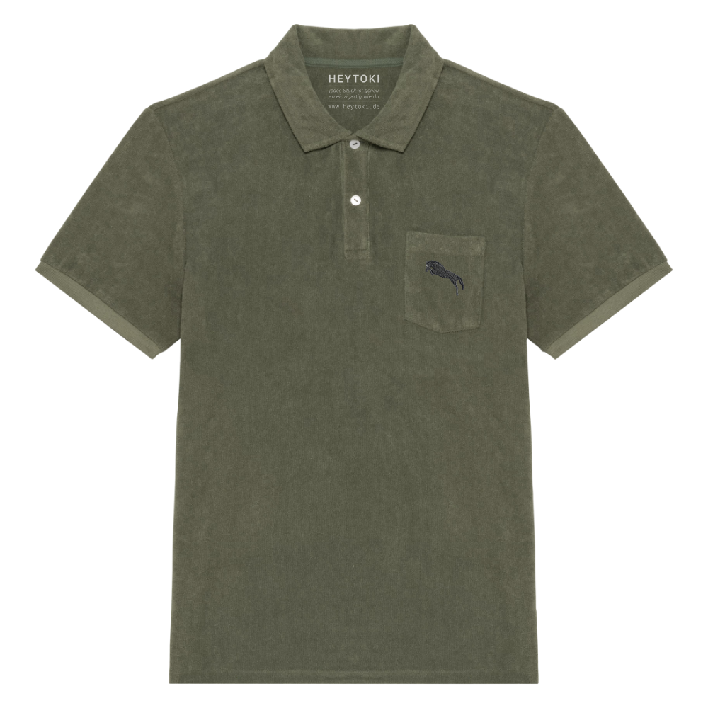 Heytoki Herren-Frottee-Poloshirt in Organic Khaki mit gesticktem Pferdemotiv