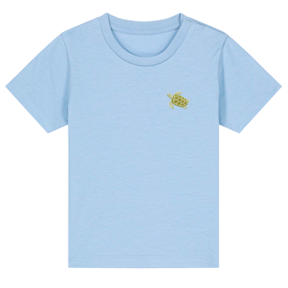 Heytoki Baby-T-Shirt aus Bio-Baumwolle in Blue Soul (Hellblau) mit gesticktem Schildkrötenmotiv