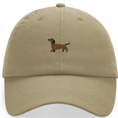 Dackel Cap aus Bio-Baumwolle in Sandbeige von Heytoki