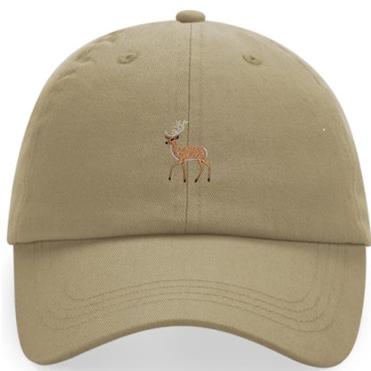 Hirsch-Cap aus Bio-Baumwolle in Puderrosa mit gesticktem Hirsch-Motiv