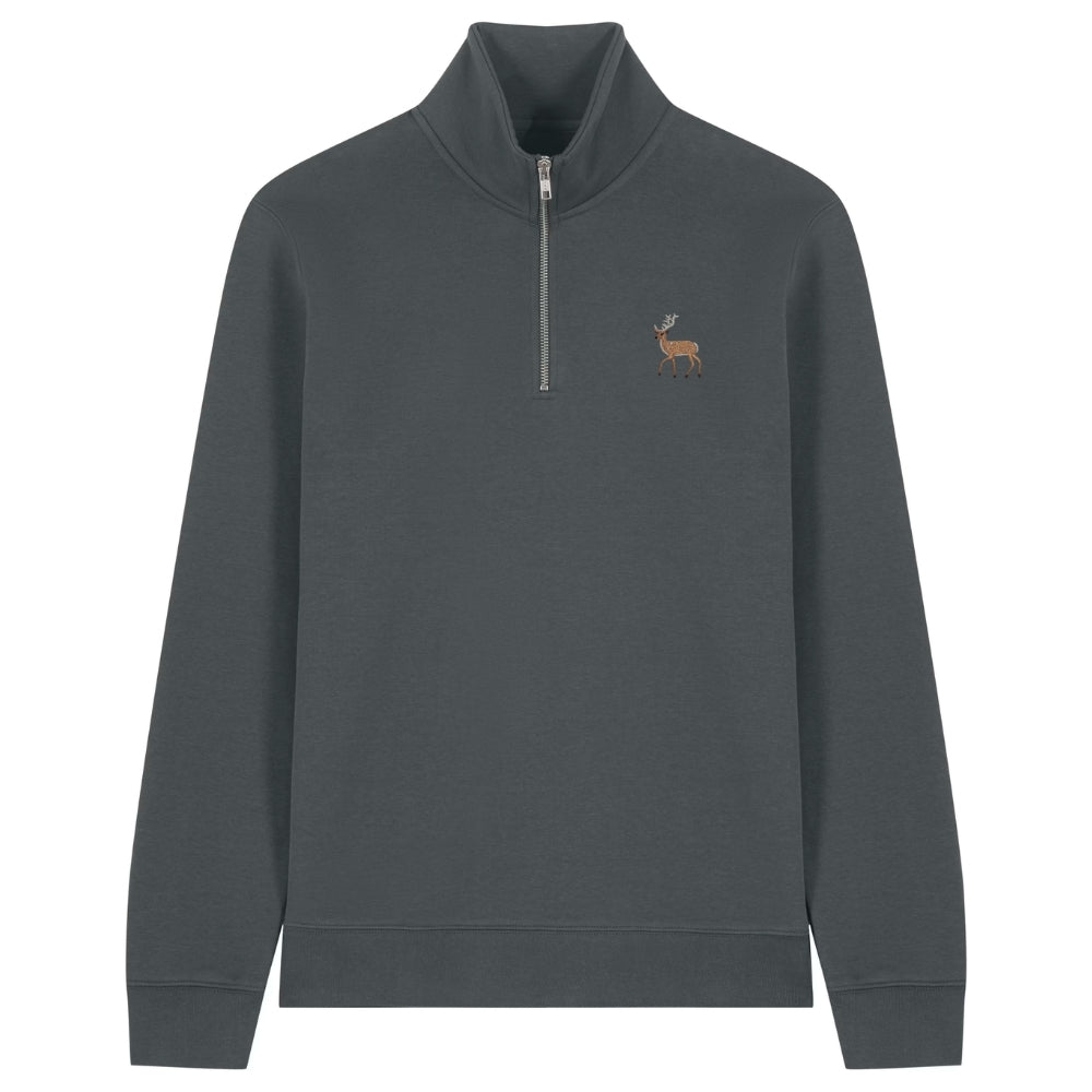 Hirsch Quarter Zip Hoodie aus Bio-Baumwolle in Anthracite mit gesticktem Eckhard, Vorderansicht